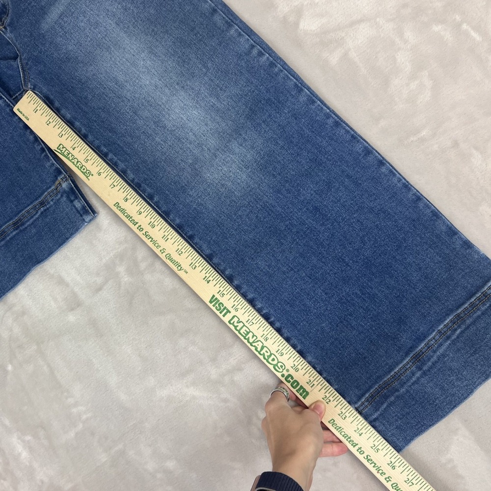 Risen Jeans Womens 11/30 Blue Denim Wide Leg Crop High Rise Everyday Casual - Picture 3 of 12